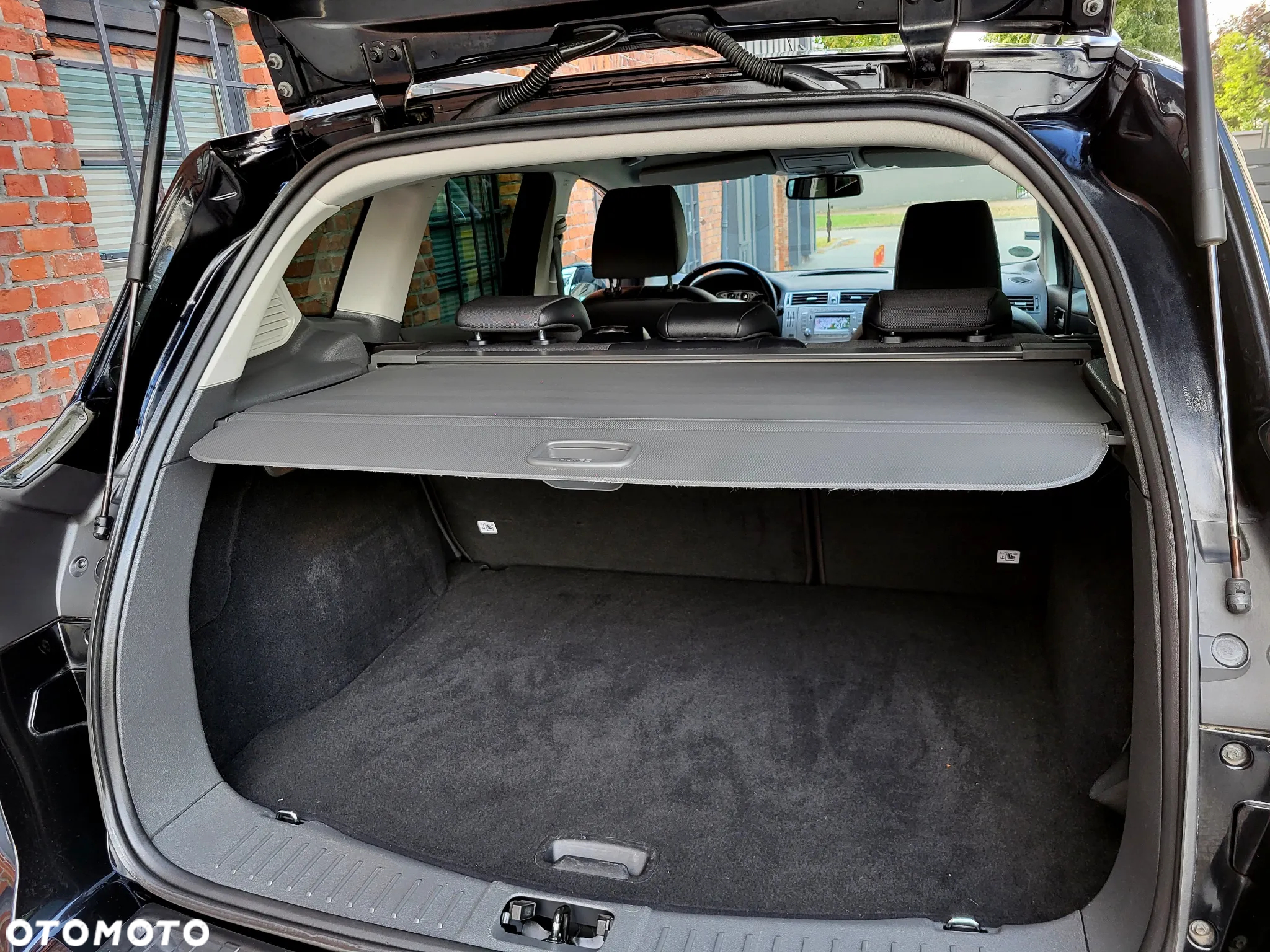 Ford Kuga 2.0 TDCi 4x4 Titanium - 25