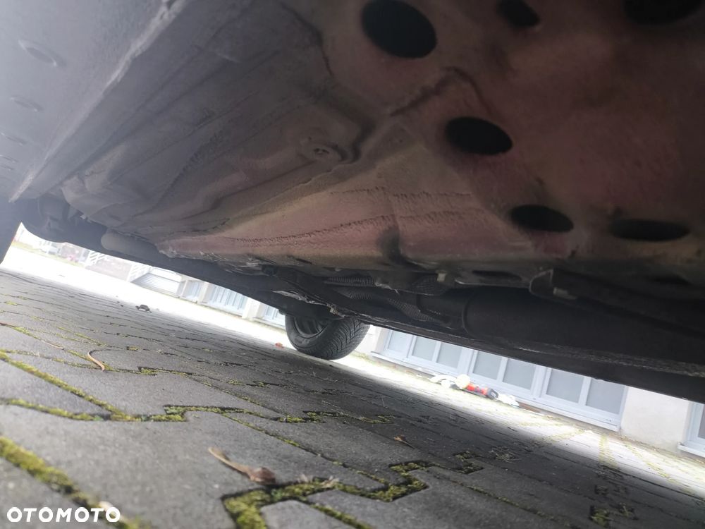 Ford Fiesta 1.6 Ti-VCT Titanium - 33