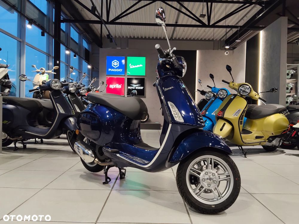 Vespa Primavera - 2