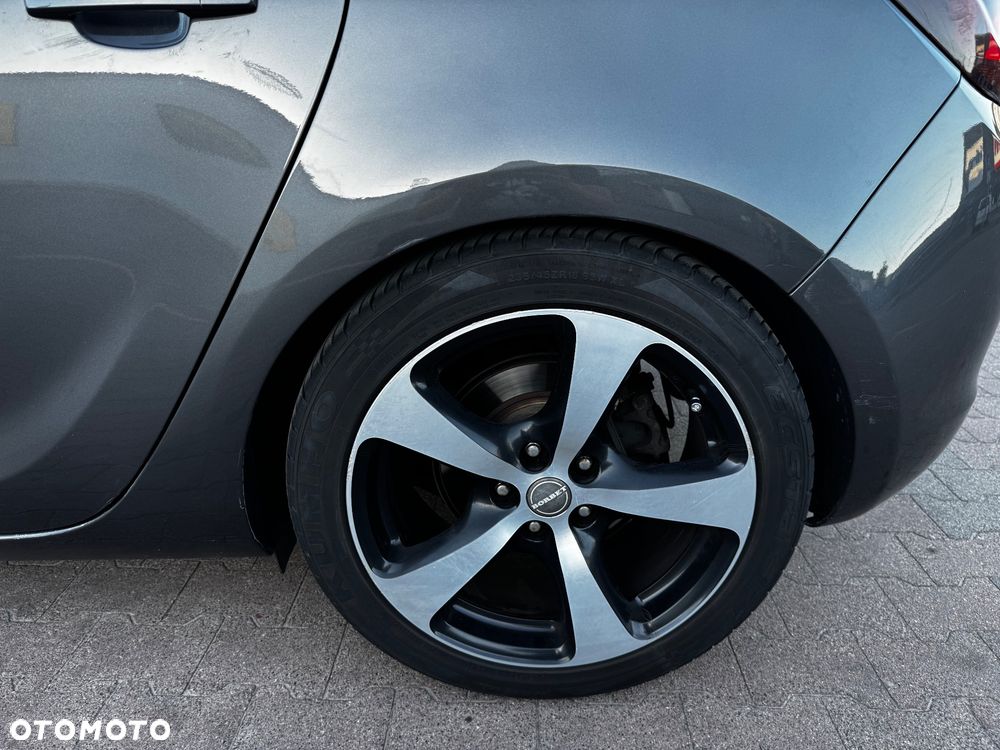 Opel Astra 1.6 T Cosmo - 12