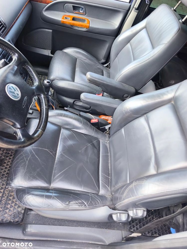 Volkswagen Sharan 1.8T Comfortline - 11