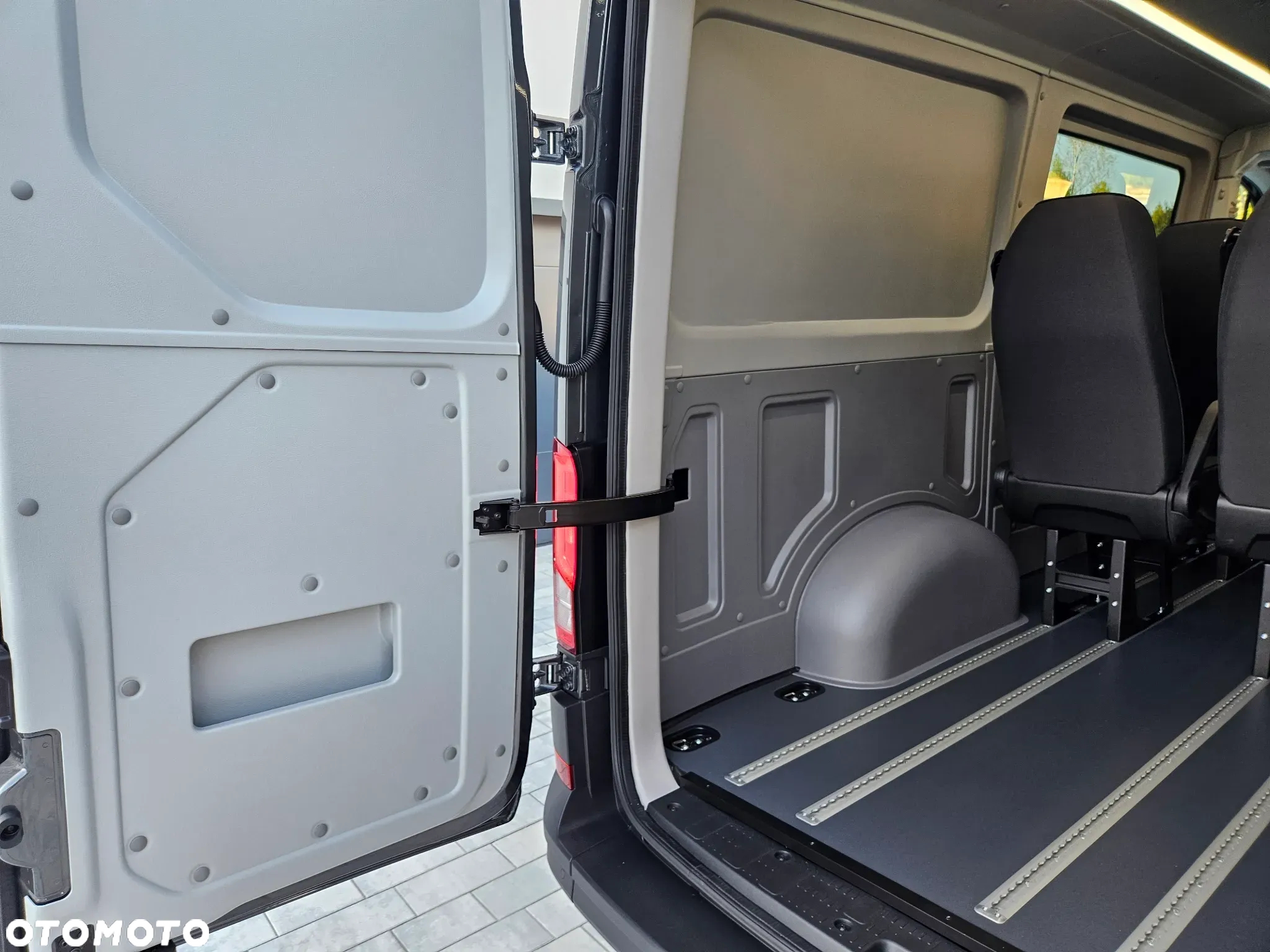 Volkswagen Crafter - 27