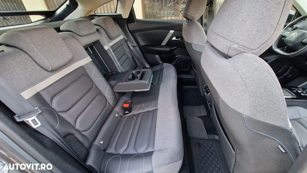 Citroën C4 PureTech 130 Stop & Start EAT6 Shine - 35