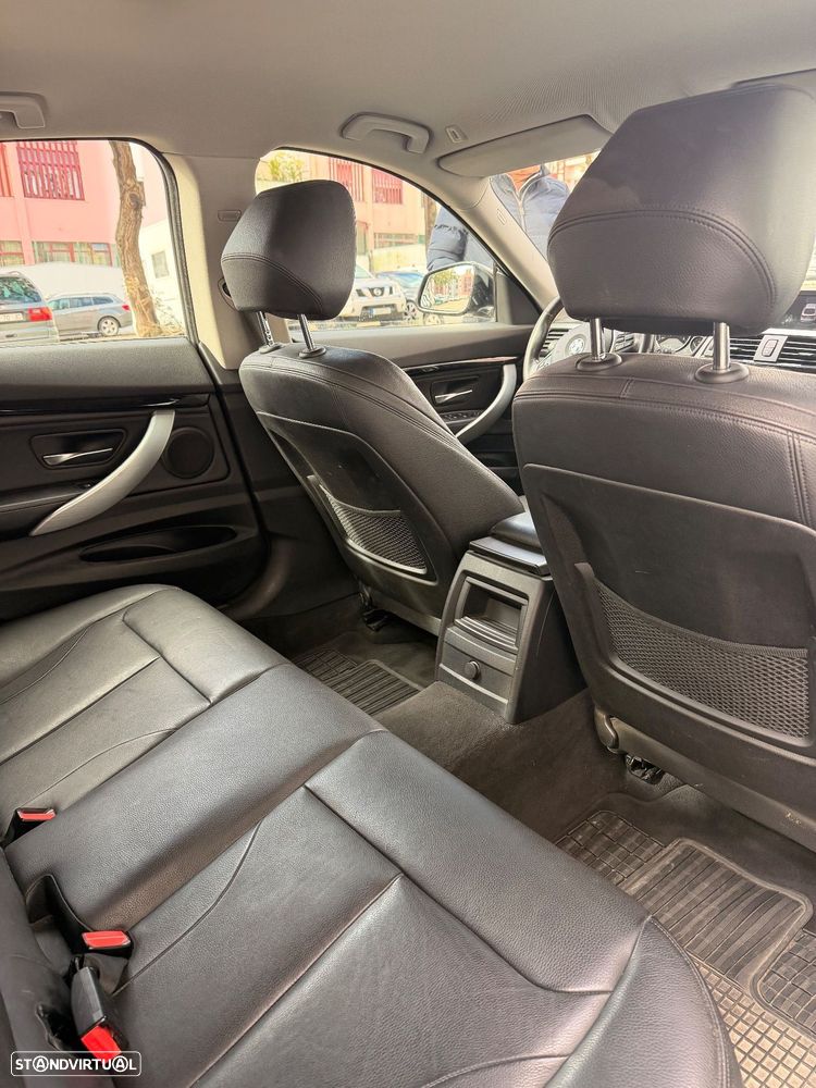 BMW 318 Gran Turismo d Sport Line - 10