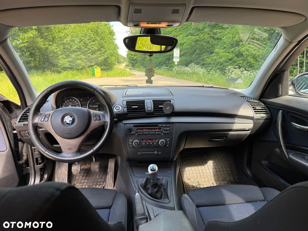 BMW Seria 1 - 19