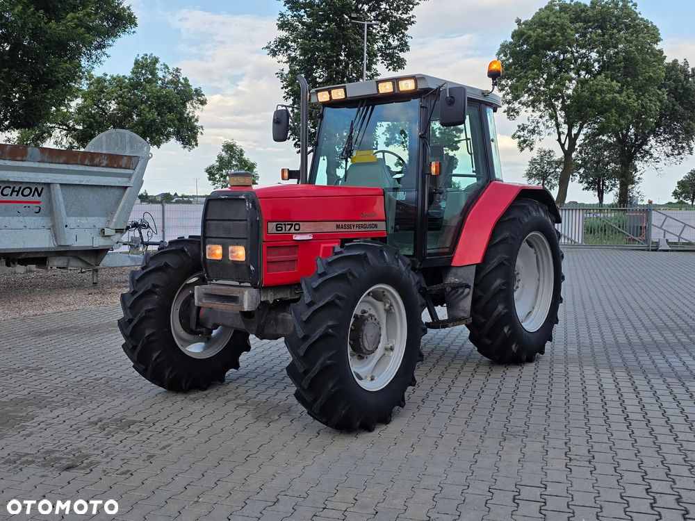 Massey Ferguson 6170 Dynashift 1995R - 24
