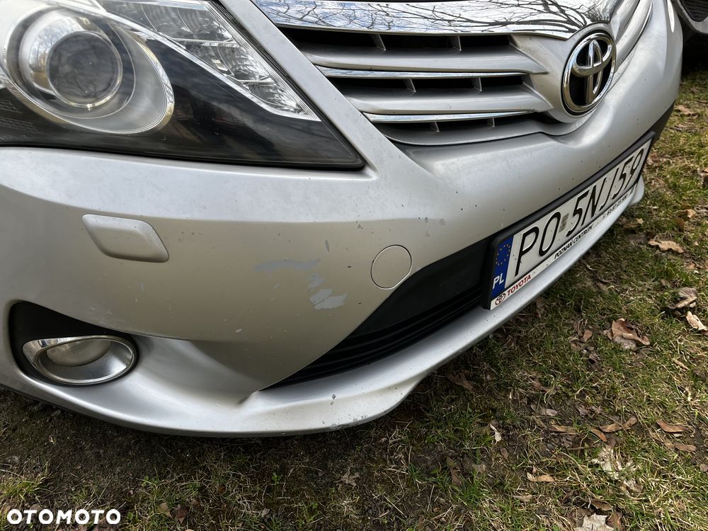 Toyota Avensis 2.0 Premium MS - 15