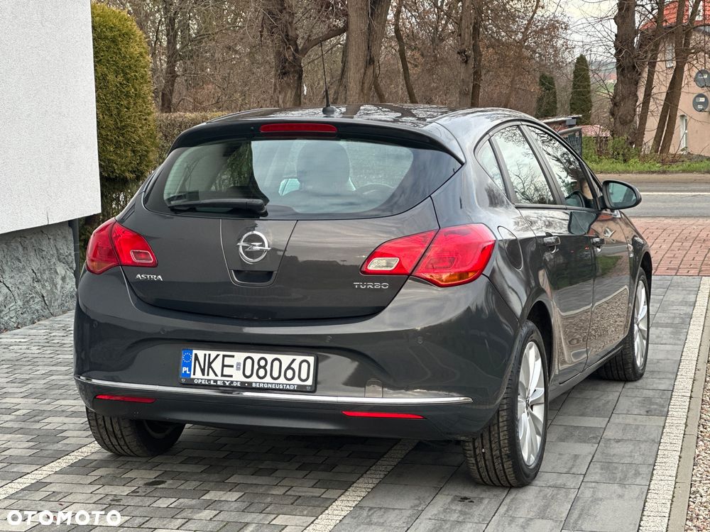 Opel Astra 1.4 Turbo - 5