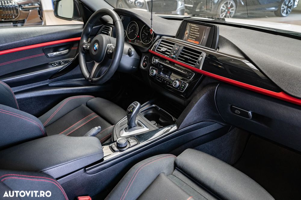 BMW Seria 3 325d Aut. Sport Line - 9