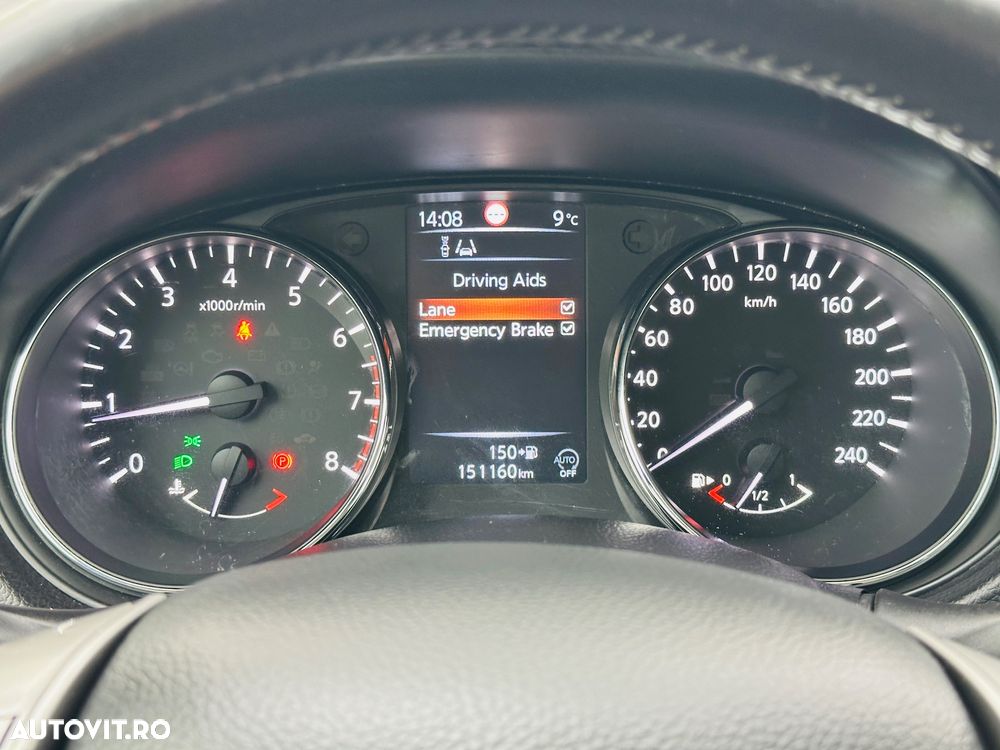 Nissan Qashqai 1.2 DIG-T Start/Stop Acenta - 28