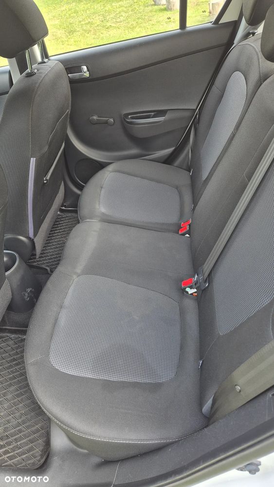 Hyundai i20 1.2 Classic - 28