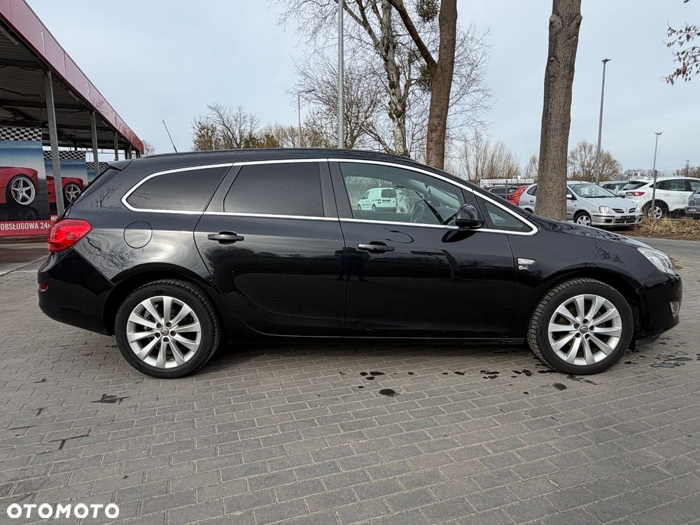 Opel Astra 1.4 T Cosmo - 7