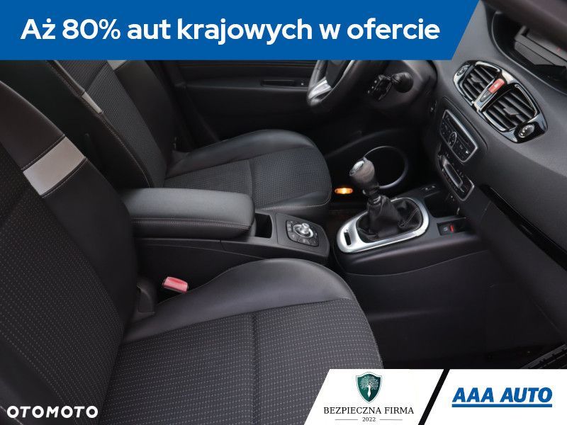Renault Grand Scenic - 11
