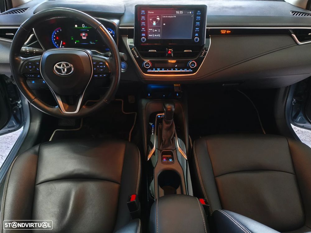 Toyota Corolla SD 1.8 Hybrid Luxury - 17