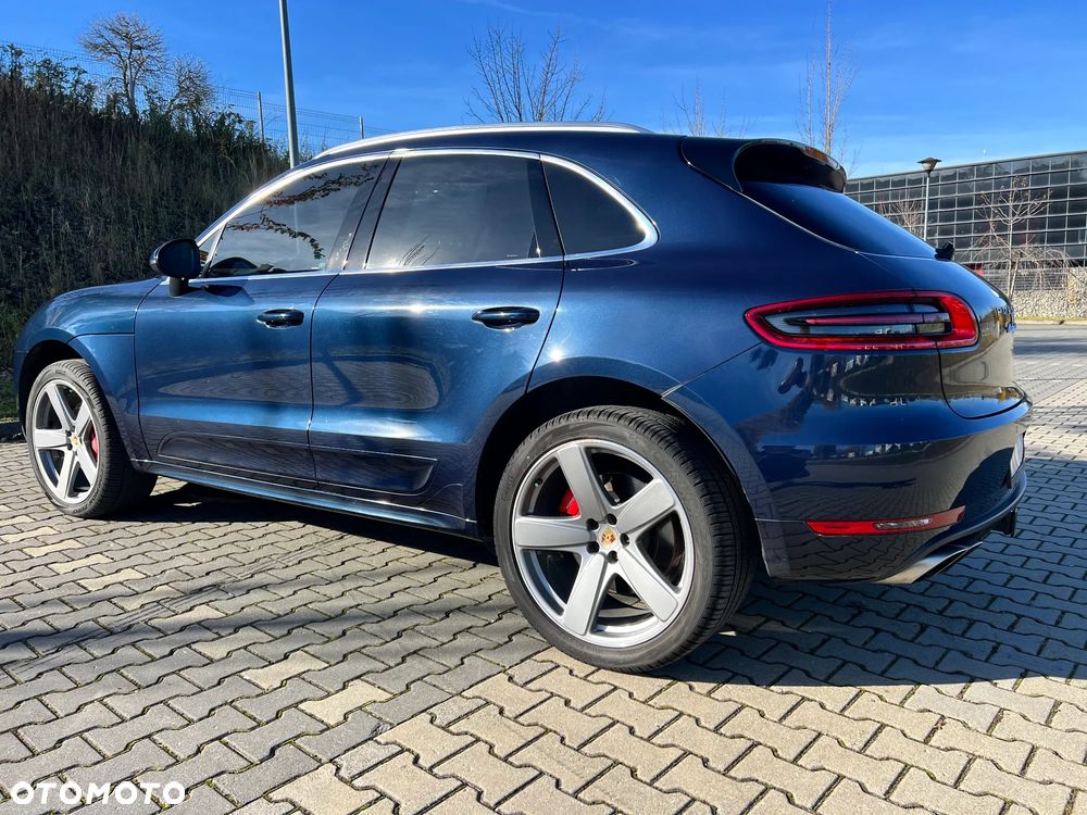 Porsche Macan Turbo PDK - 10