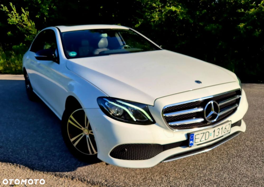 Mercedes-Benz Klasa E - 1