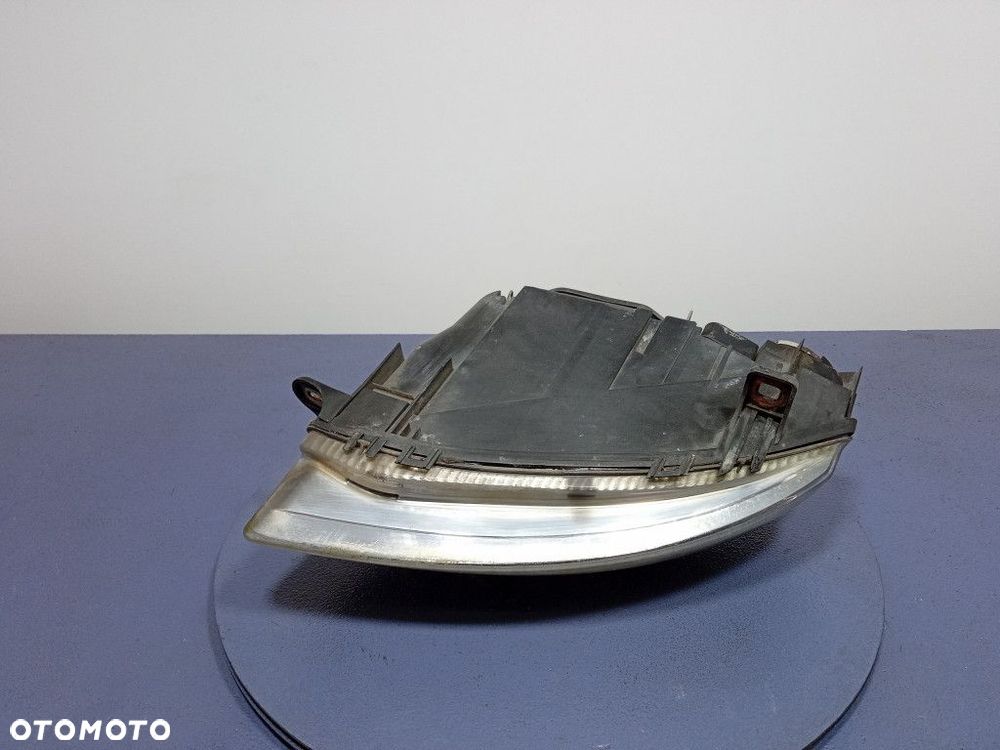 ALFA ROMEO GT REFLEKTOR PRAWY LAMPA PRZEDNIA PRAWA EU 0301186226 - 3