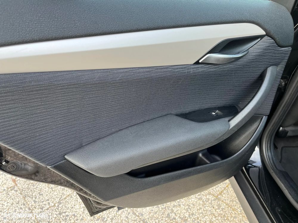 BMW X1 16 d sDrive - 26