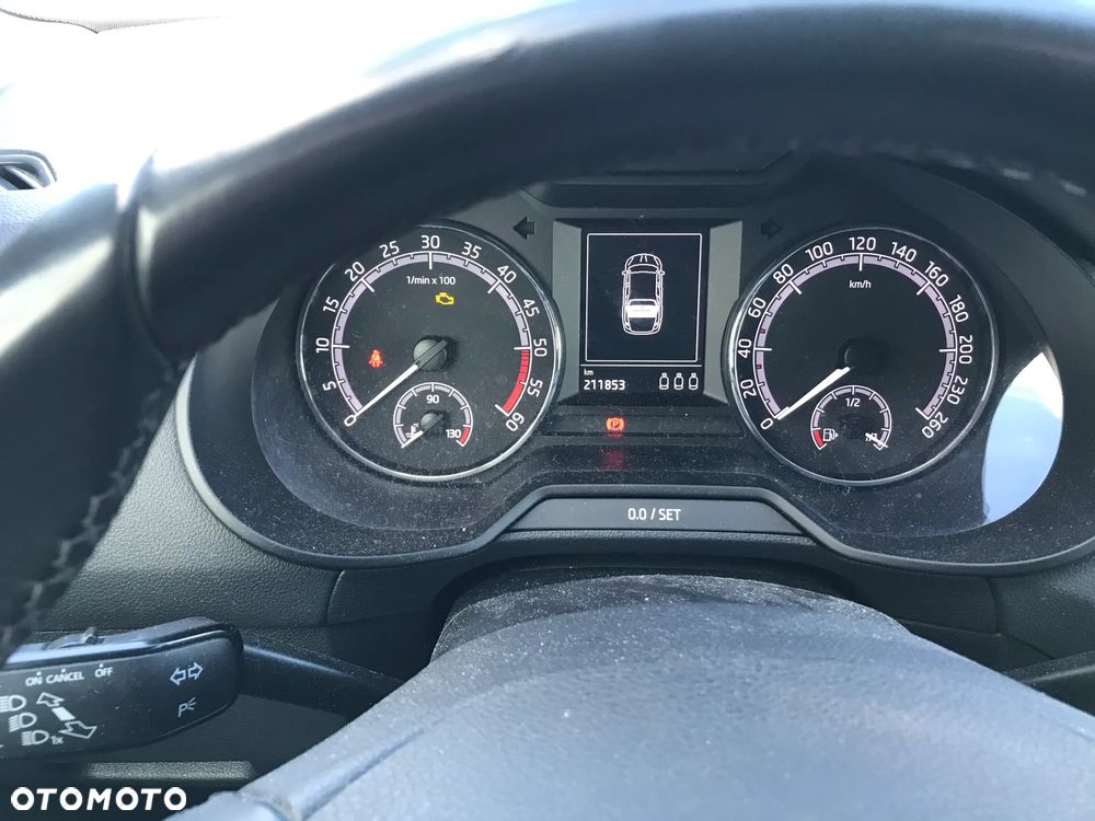 Skoda Octavia 1.6 TDI Ambition - 8