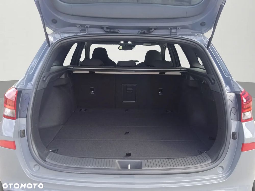 Hyundai i30 1.5 T-GDI 48V Modern DCT - 35