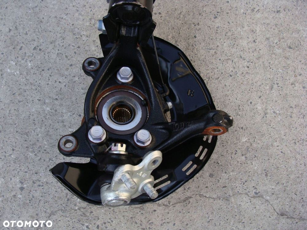 amortyzator zwrotnica prawa mazda 2 iv 1.5 hybryda 2025r 48510-0dj40 - 8