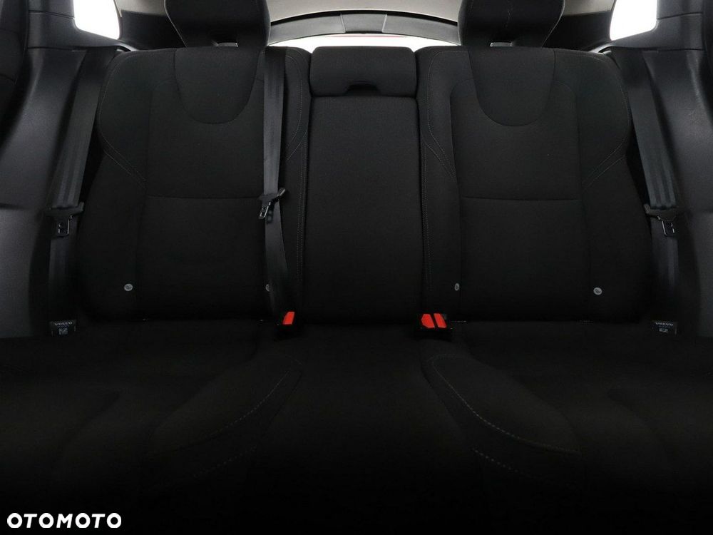 Volvo V40 D2 Drive-E SCR Kinetic - 19