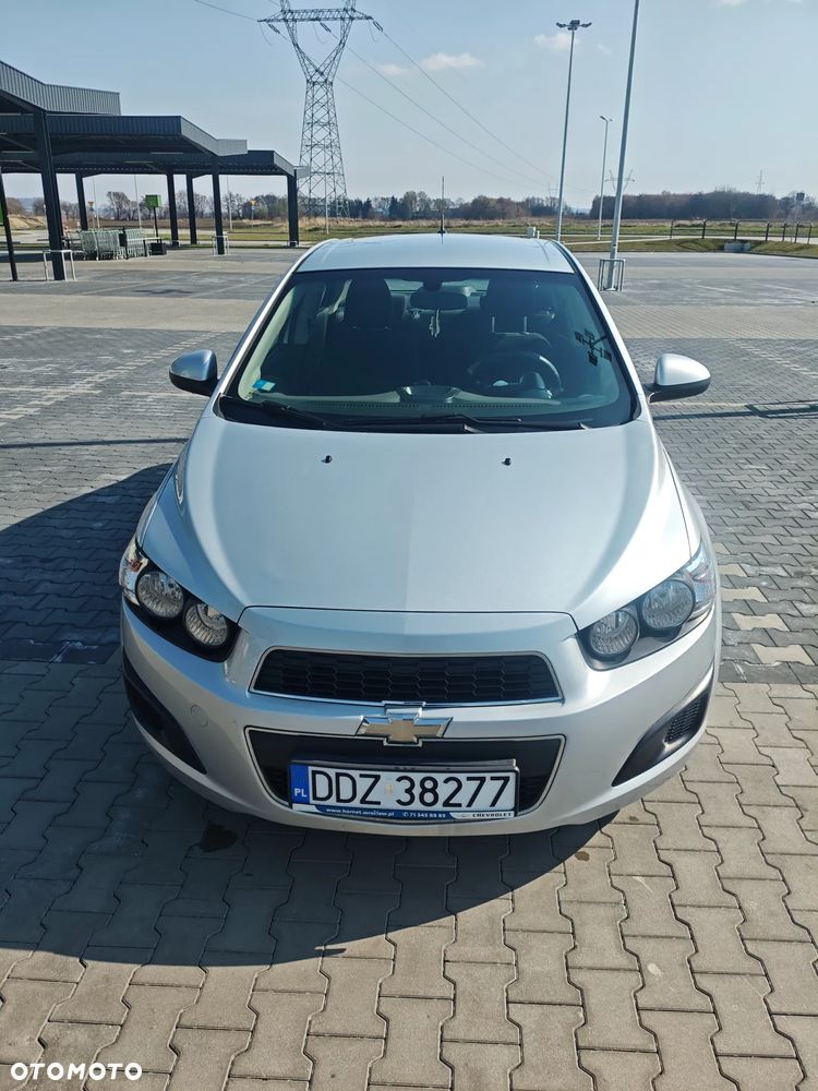 Chevrolet Aveo 1.4 16V LS - 11