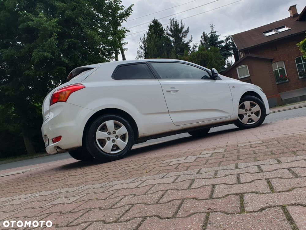 Kia ProCeed 1.6 CVVT LX - 34