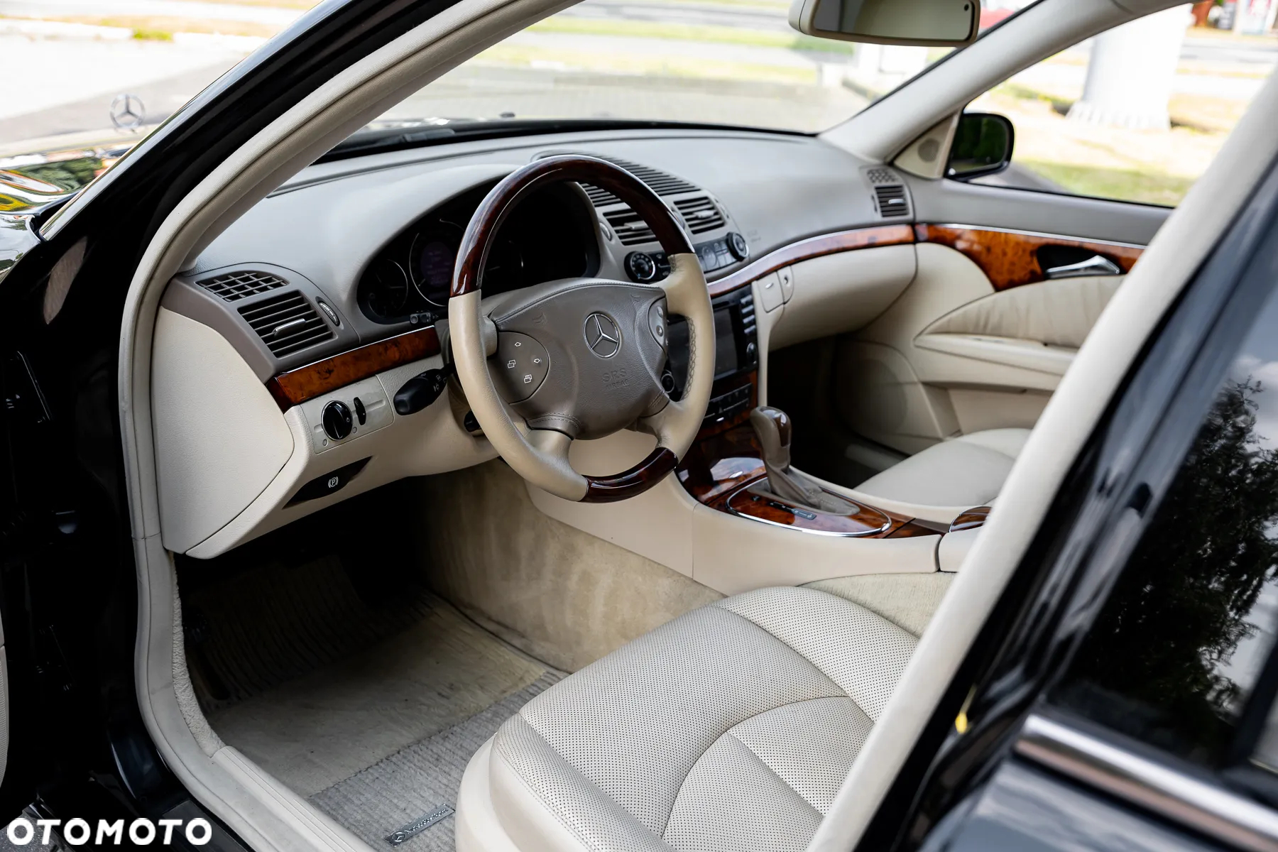 Mercedes-Benz Klasa E 320 Avantgarde - 17