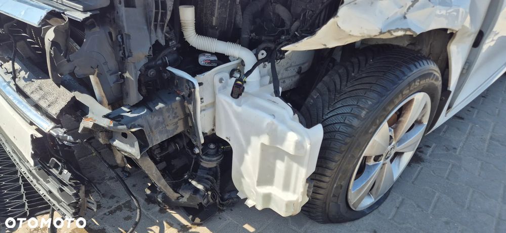 Skoda Octavia 2.0 TDI 4x4 Ambition DSG - 13