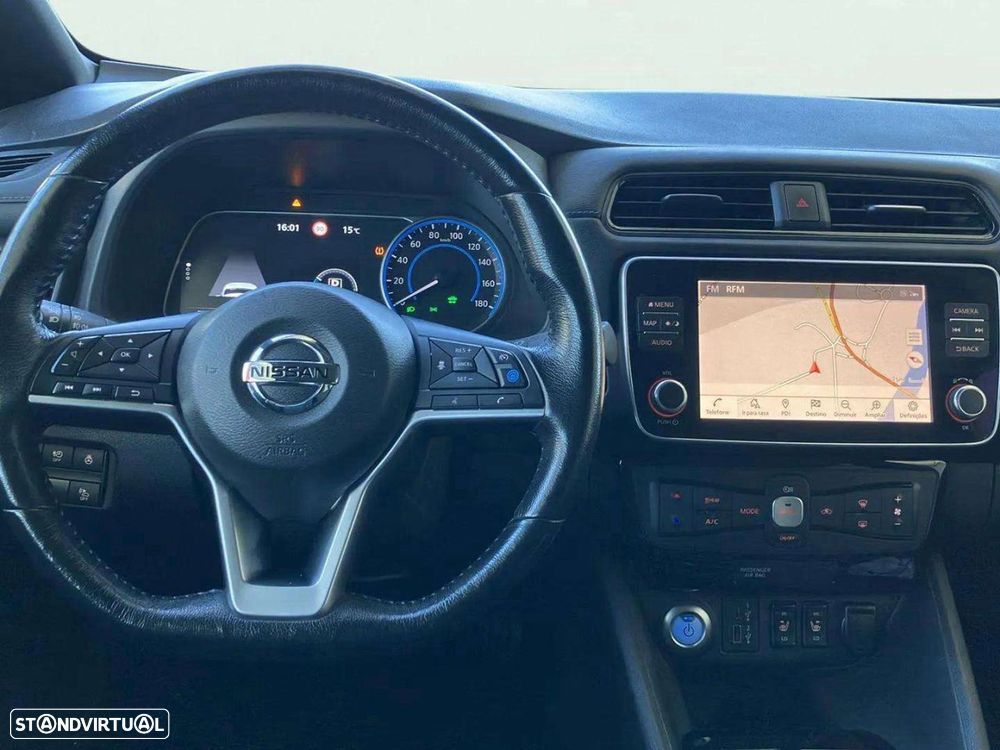 Nissan Leaf Acenta - 10