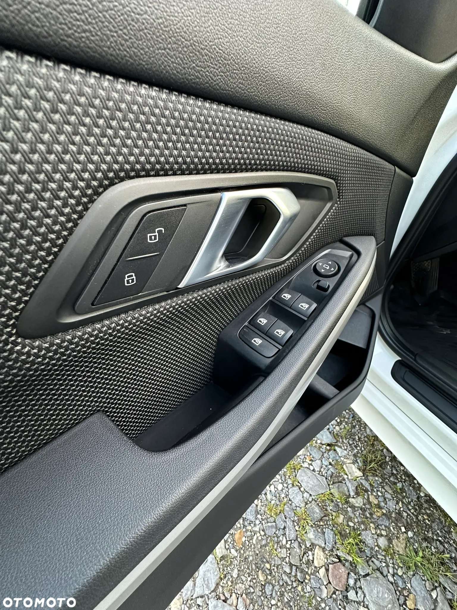 BMW Seria 3 318i Business Edition - 26