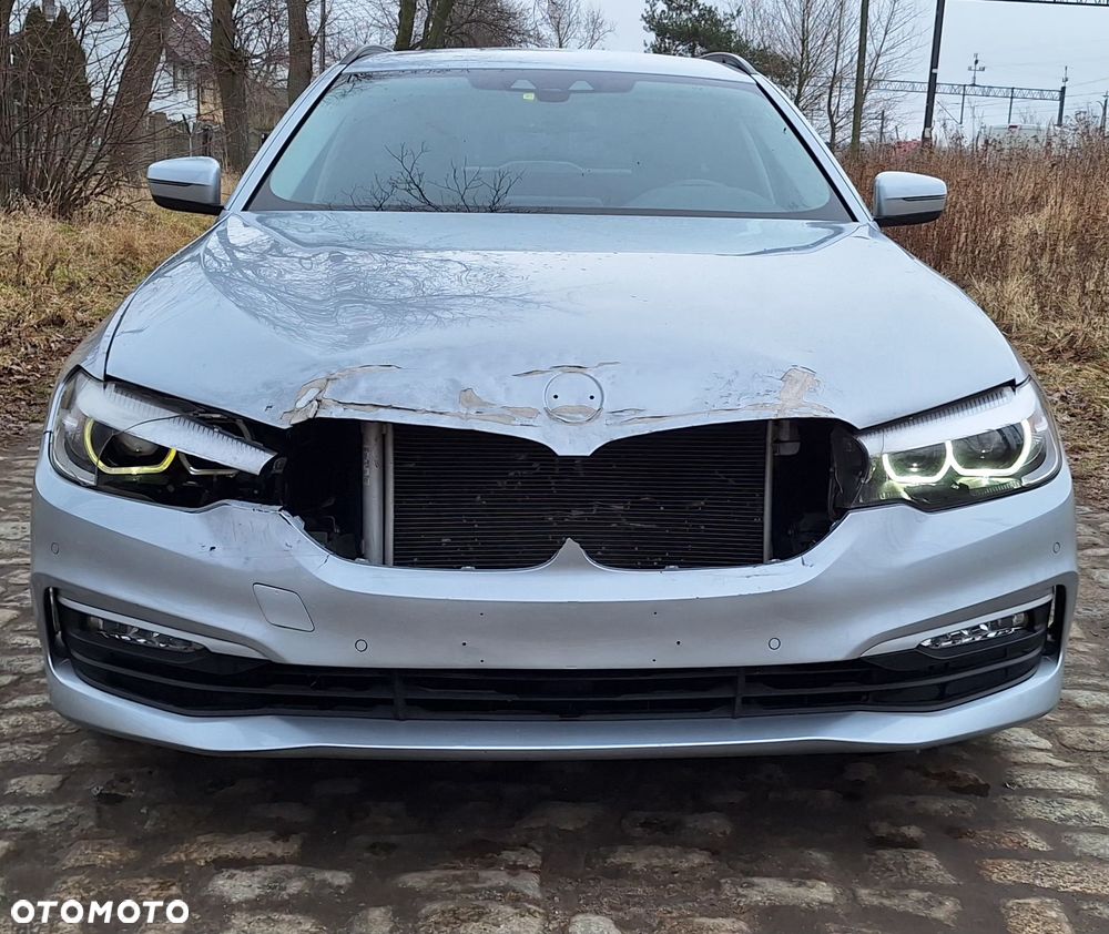 BMW Seria 5 520d Luxury Line - 3