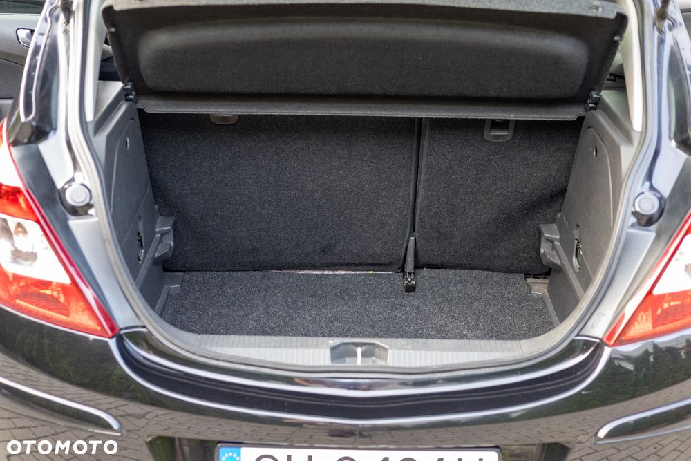 Opel Corsa 1.4 16V Edition 111 Jahre - 10