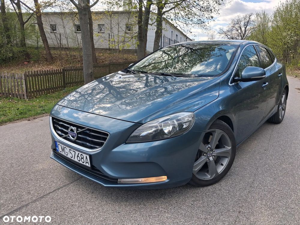 Volvo V40 D3 - 1