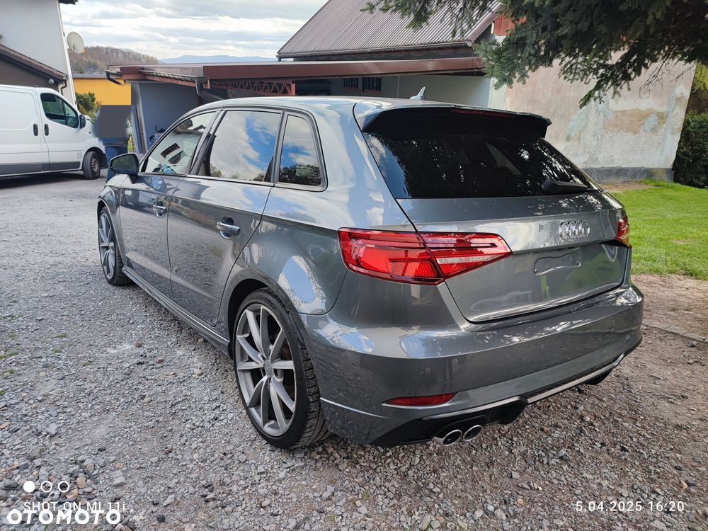 Audi A3 ver-2-0-tfsi-sportback-quattro-s-tronic-design - 4