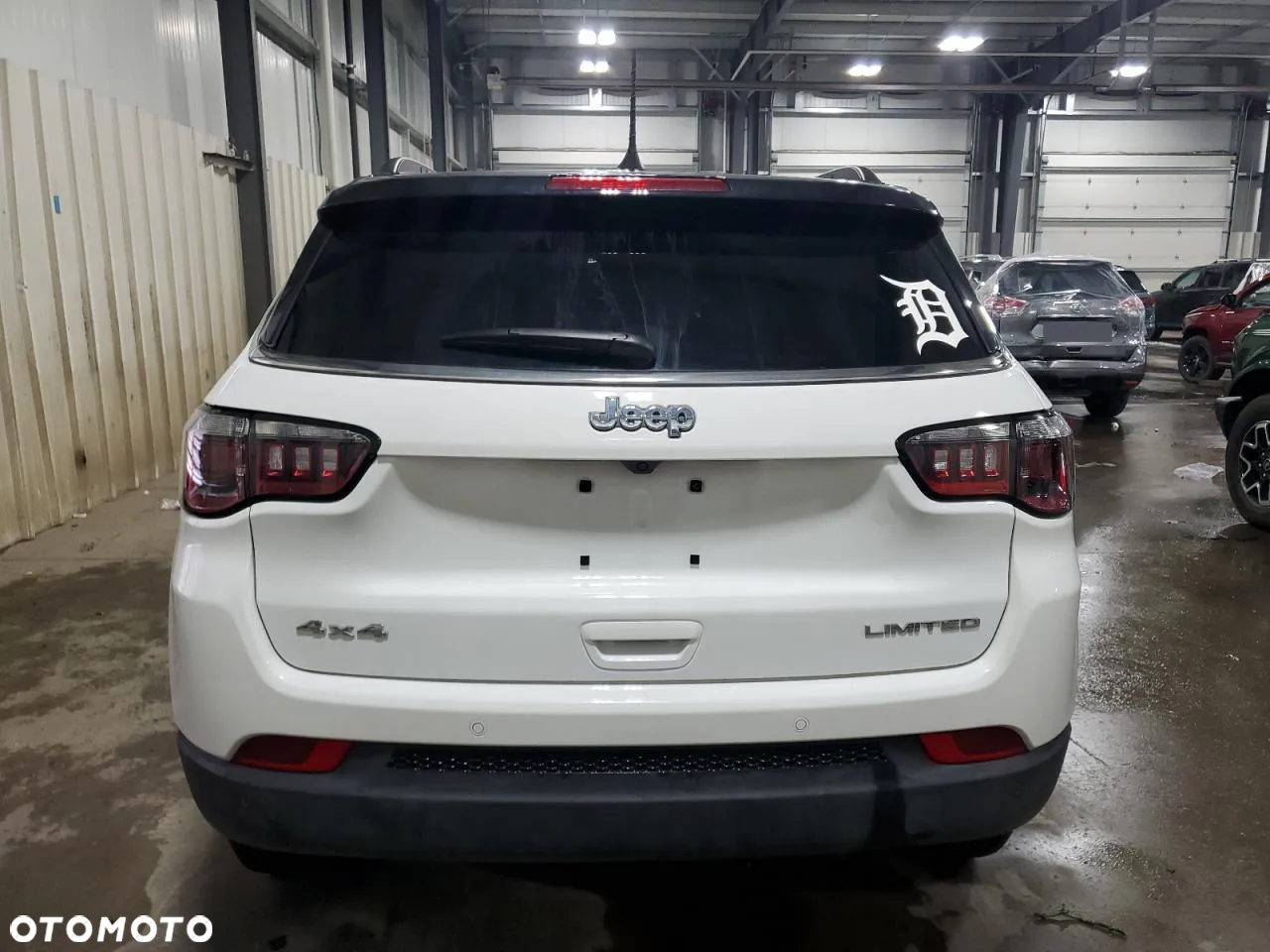 Jeep Compass - 6