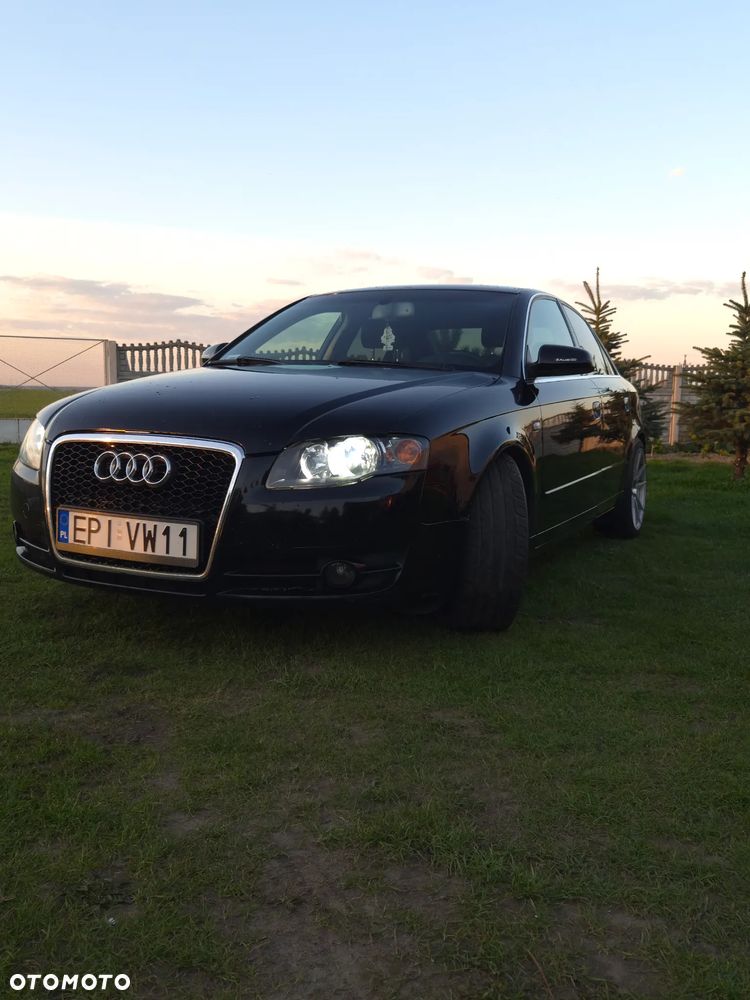 Audi A4 Limousine - 5