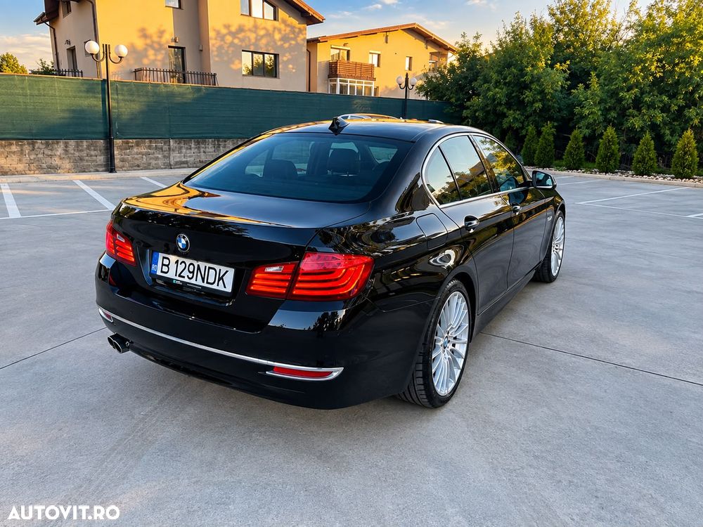 BMW Seria 5 520d Aut. Luxury Line - 3