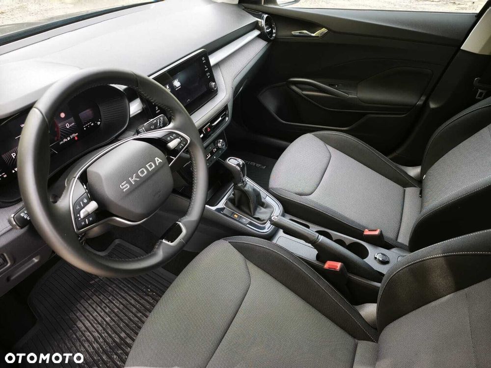 Skoda Fabia 1.0 TSI Selection DSG - 8