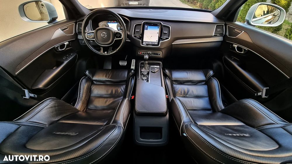 Volvo XC 90 D5 AWD Geartronic RDesign - 9
