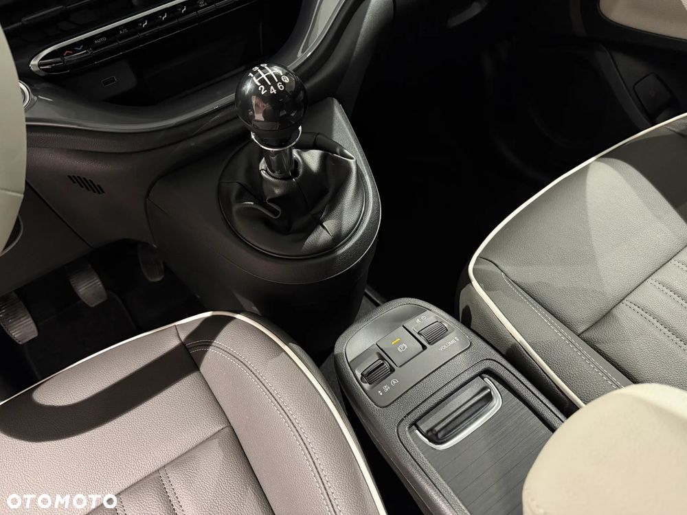 Fiat 500 ver-1-0-hybrid - 17