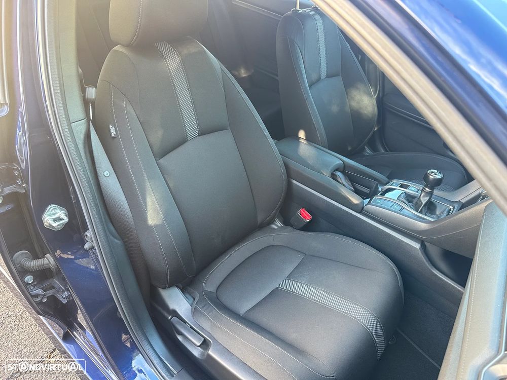 Honda Civic 1.0 i-VTEC Elegance - 8