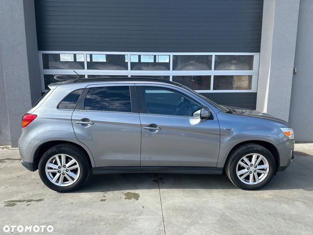 Mitsubishi ASX - 4