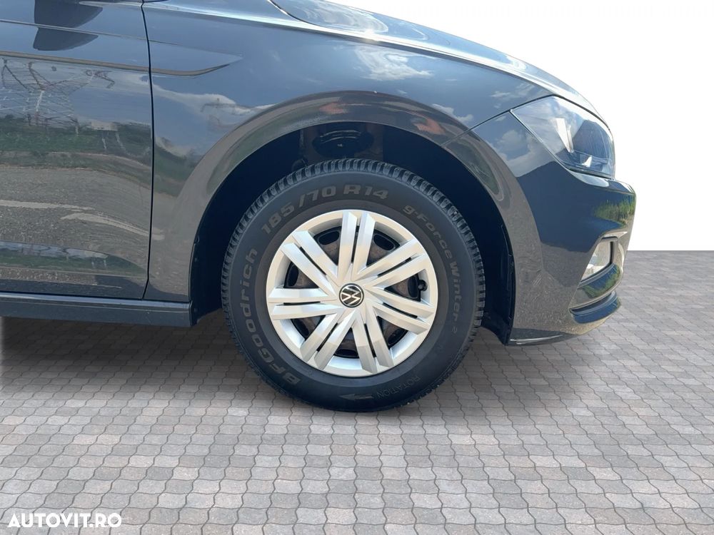 Volkswagen Polo - 7