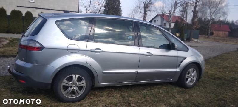 Ford S-Max 2008 photo 4
