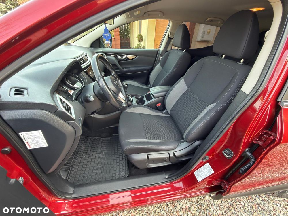 Nissan Qashqai 1.3 DIG-T Acenta - 19
