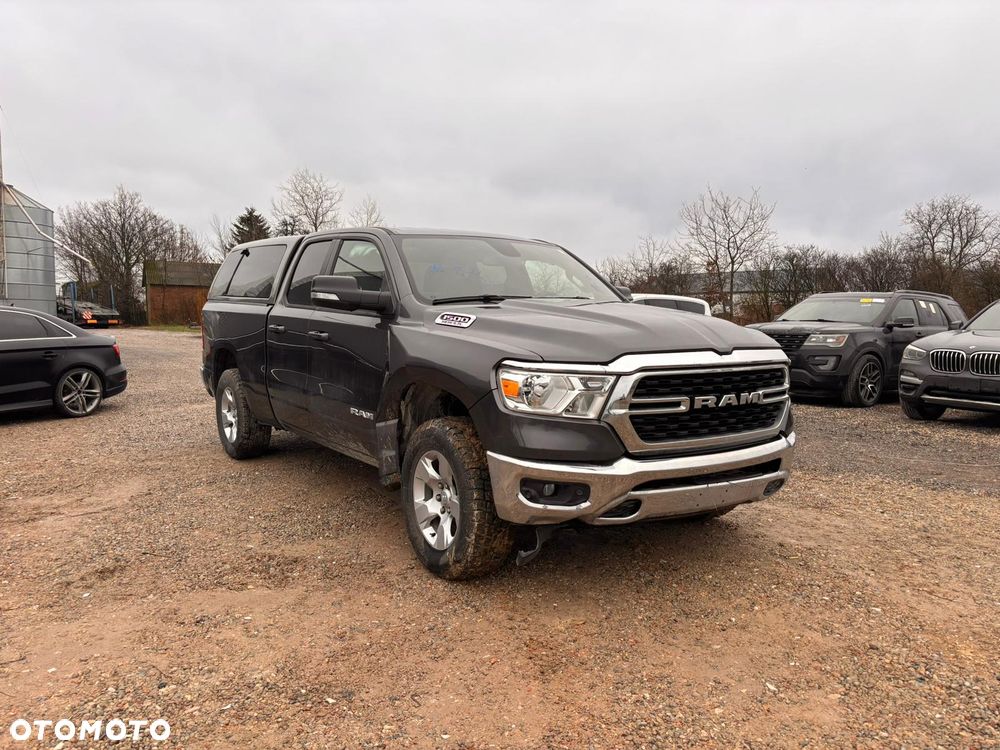 RAM 1500 Quad Cab Laramie - 2