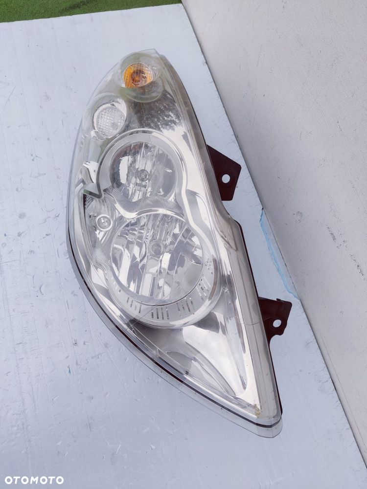 LAMPA PRAWA PRAWY PRZÓD PRZEDNIA RENAULT MASTER III 3 OPEL MOVANO B II 2