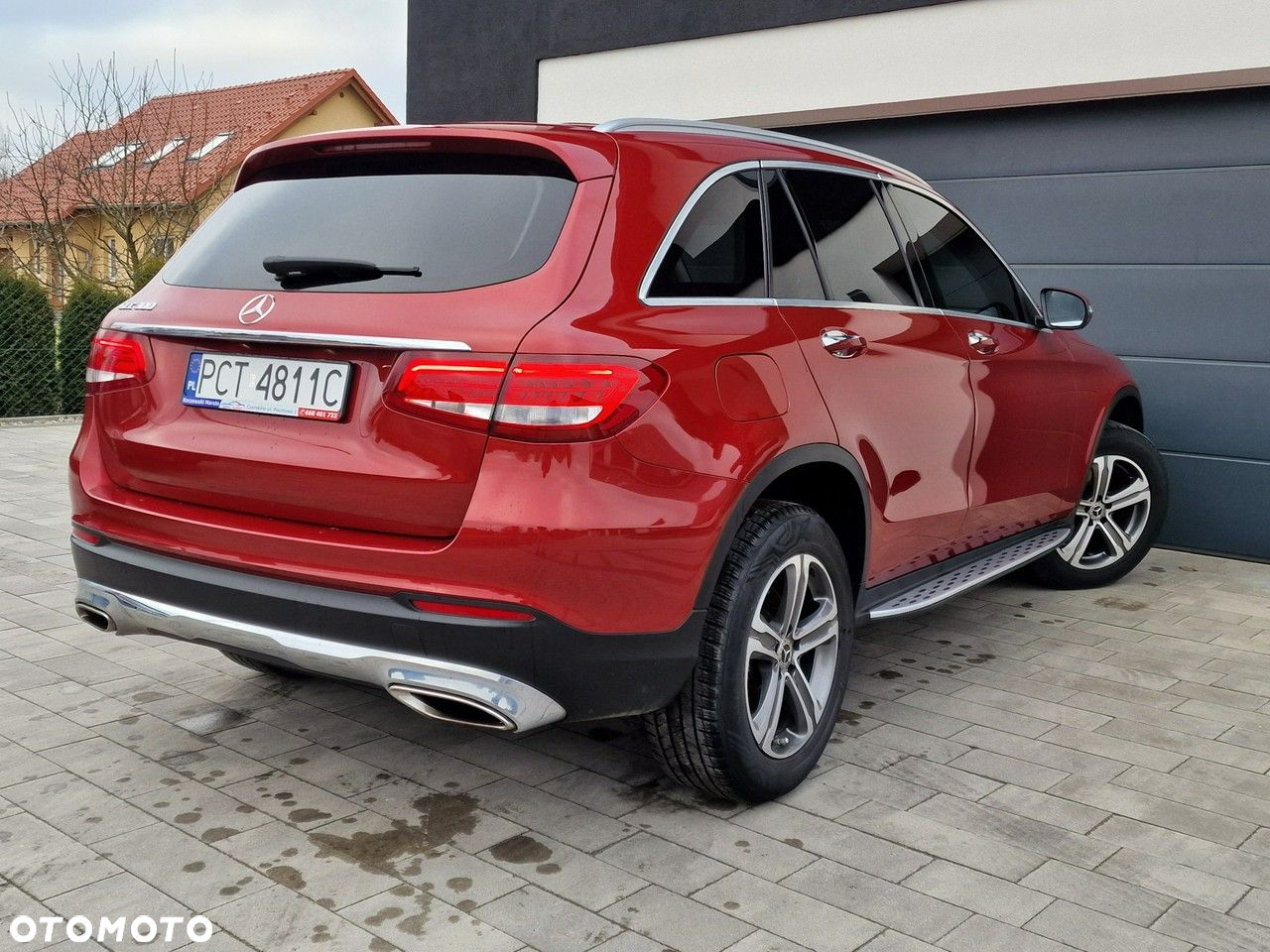 Mercedes-Benz GLC - 24